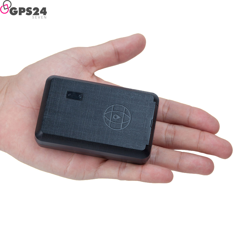 Magnetic GPS tracker - International SIM card included - 2 month battery life